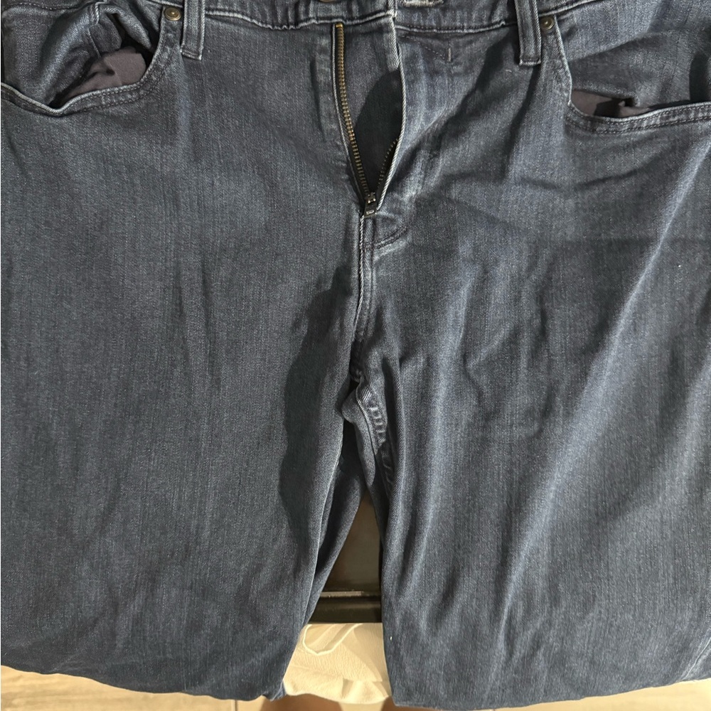 Relaxed Paige Blue Federal Jeans